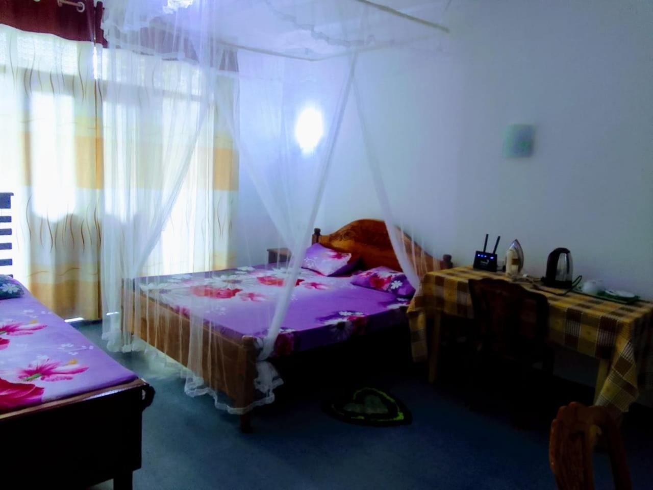 New Red Rose Ella Apartment ภายนอก รูปภาพ