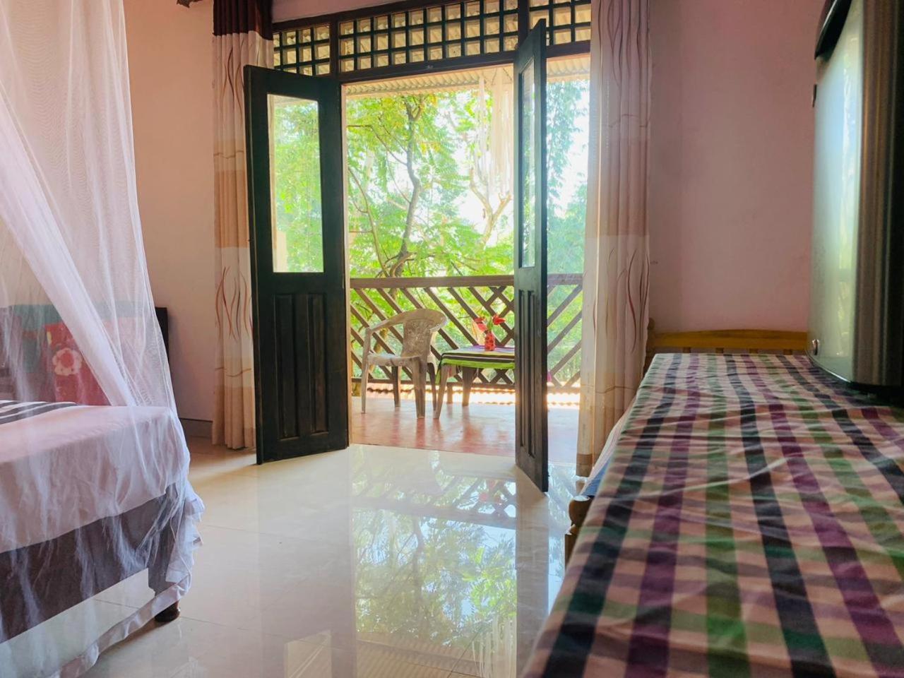 New Red Rose Ella Apartment ภายนอก รูปภาพ